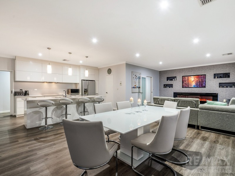 18 Kendari Road, Clarkson WA 6030