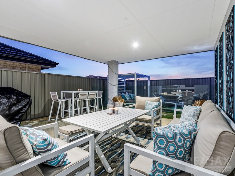 18 Kendari Road, Clarkson WA 6030