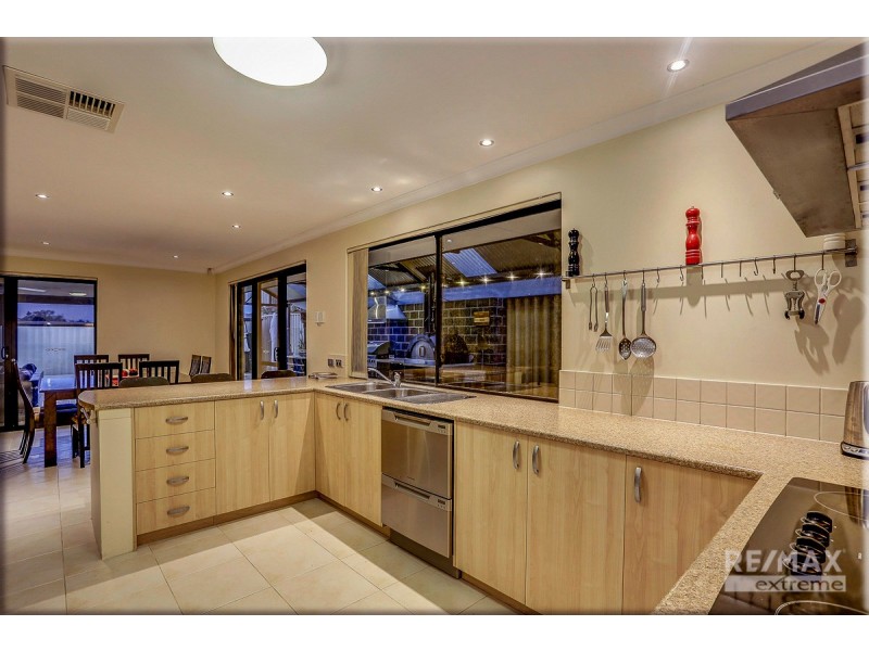 98 Benenden Avenue, Butler WA 6036