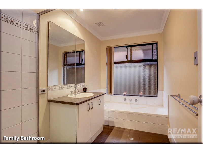 98 Benenden Avenue, Butler WA 6036