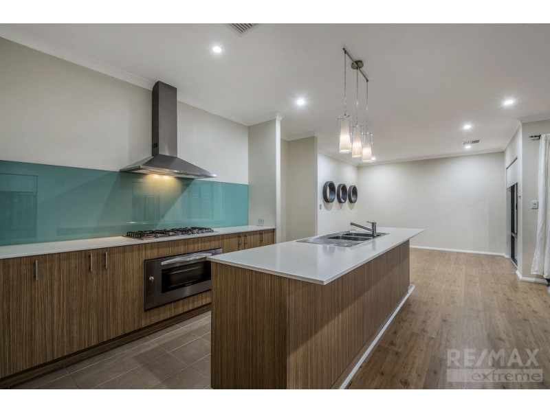 15 Oxted Link, Butler WA 6036