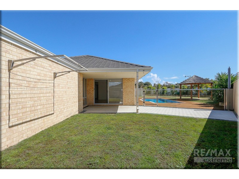 10 Bollach Green, Butler WA 6036