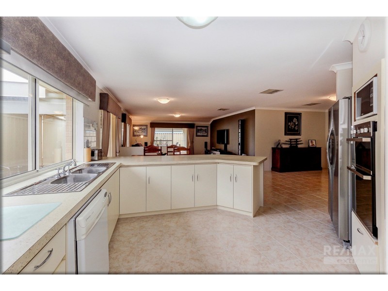 73 Marchwood Boulevard, Butler WA 6036