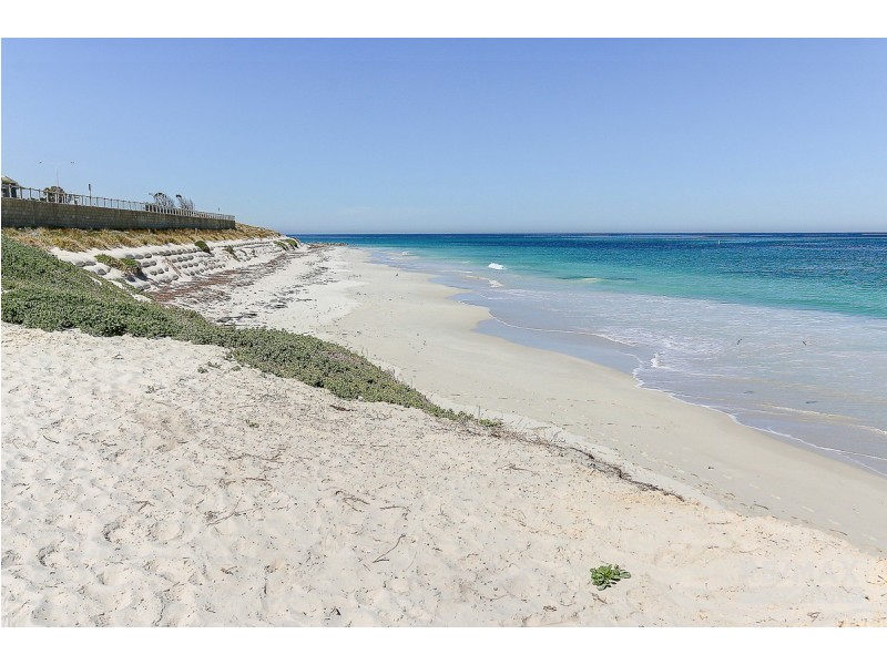 70a Ocean Drive, Quinns Rocks WA 6030