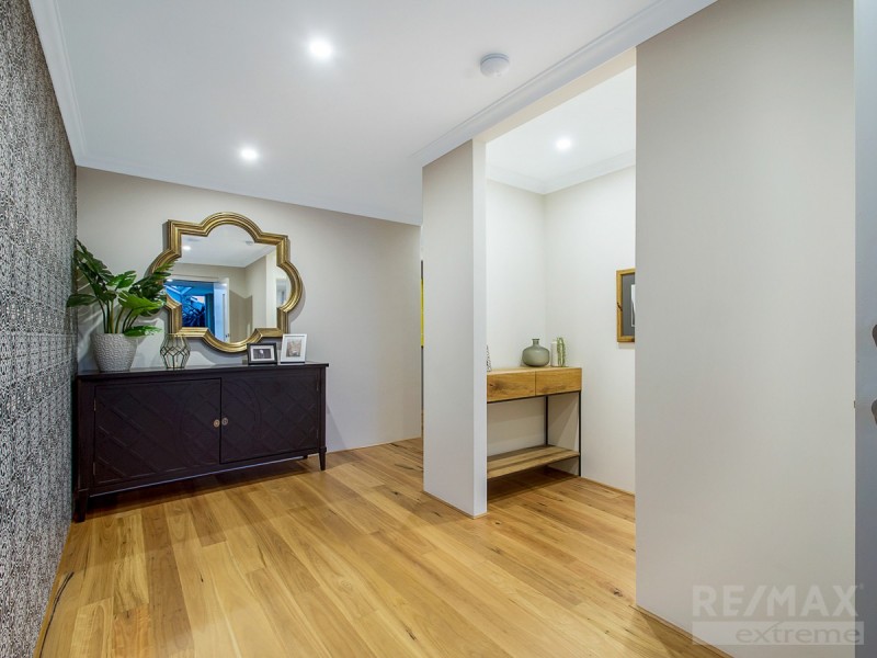 16 Helios Street, Eglinton WA 6034