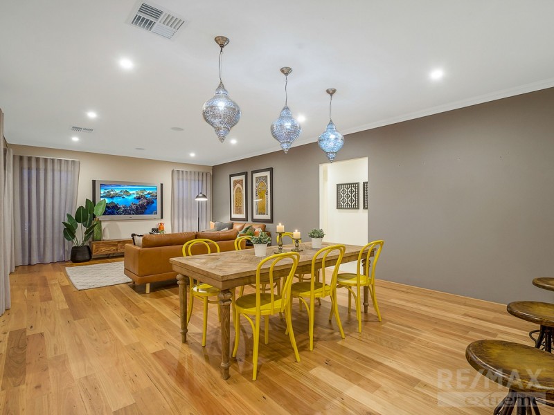 16 Helios Street, Eglinton WA 6034