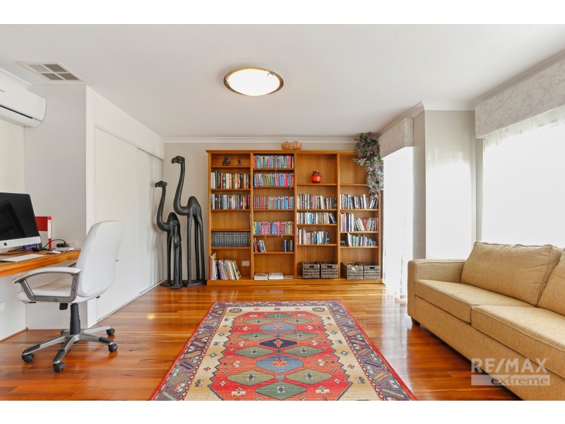 5 Spindrift Street, Jindalee WA 6036