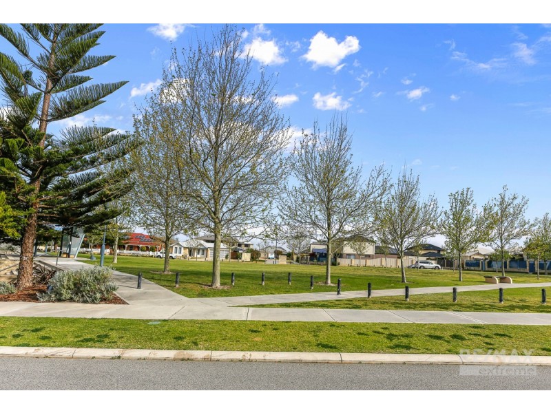 5 Spindrift Street, Jindalee WA 6036