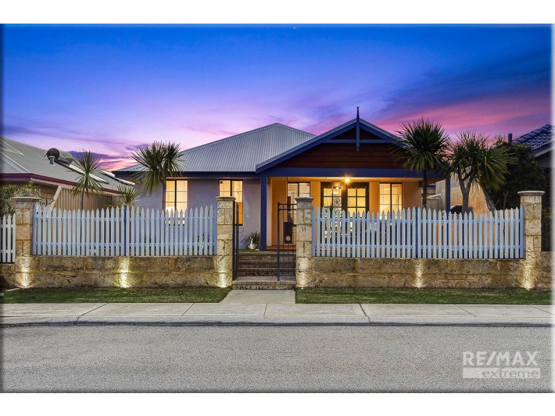 11 Fairbourne Approach, Butler WA 6036