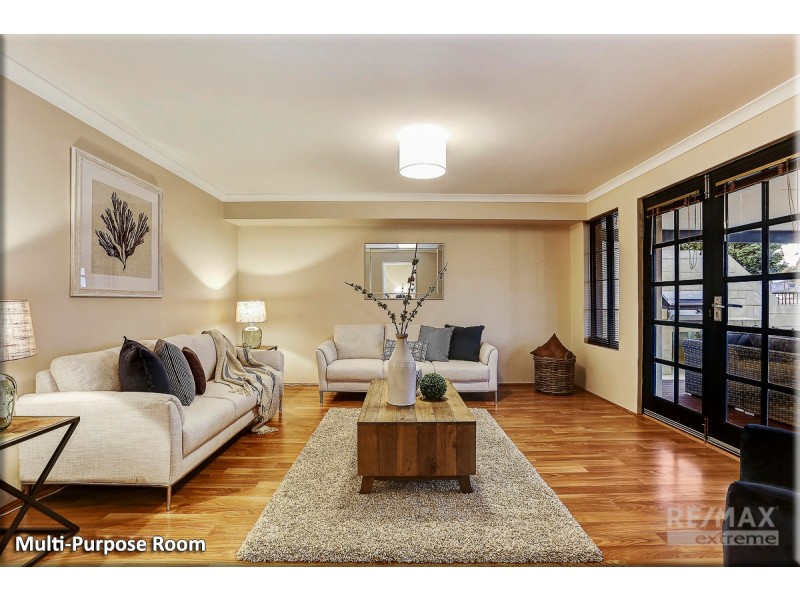 11 Fairbourne Approach, Butler WA 6036