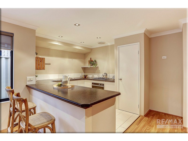 11 Fairbourne Approach, Butler WA 6036