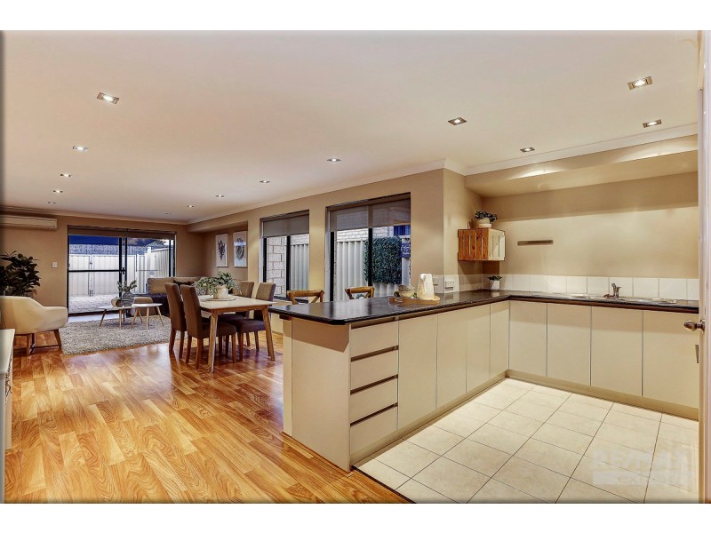 11 Fairbourne Approach, Butler WA 6036