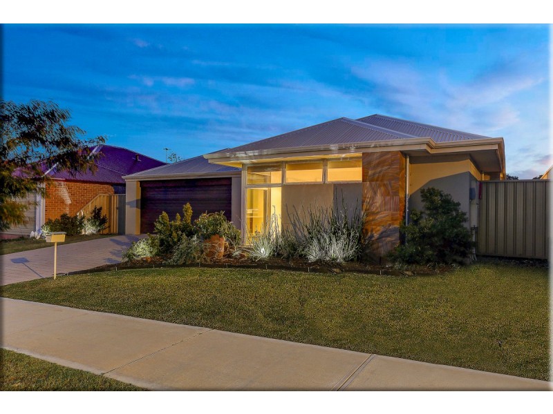 26 Oakbank Crescent, Butler WA 6036