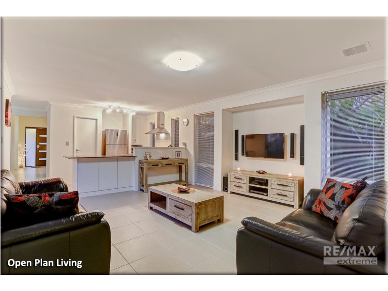 35 Newbliss Gardens, Butler WA 6036