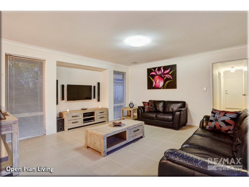 35 Newbliss Gardens, Butler WA 6036