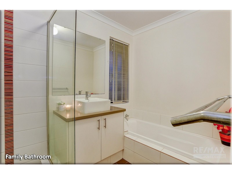 35 Newbliss Gardens, Butler WA 6036