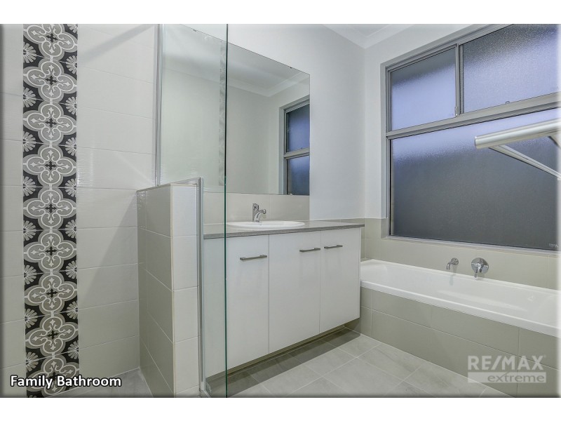 13 Silas Parade, Alkimos WA 6038