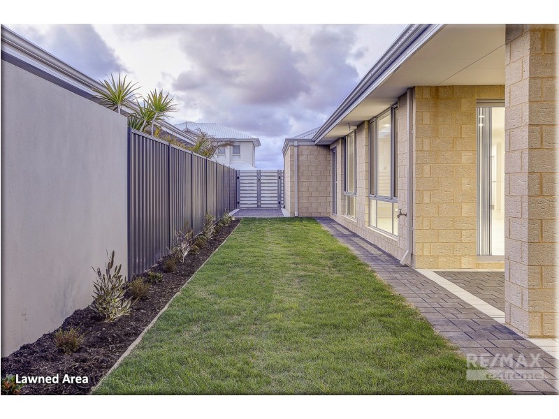 13 Silas Parade, Alkimos WA 6038