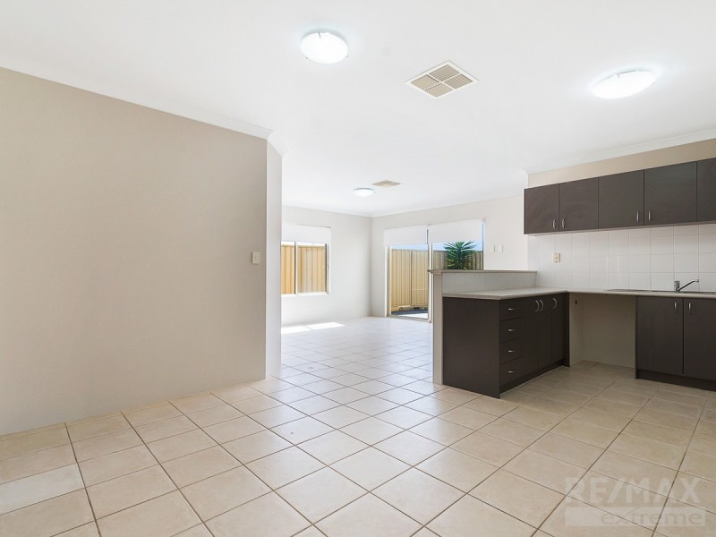 17b Ormond Bend, Butler WA 6036