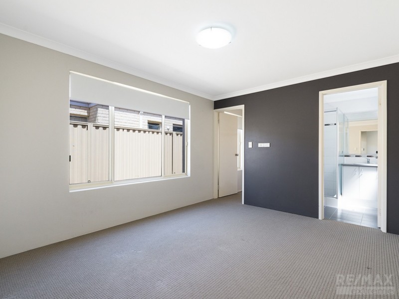 17b Ormond Bend, Butler WA 6036