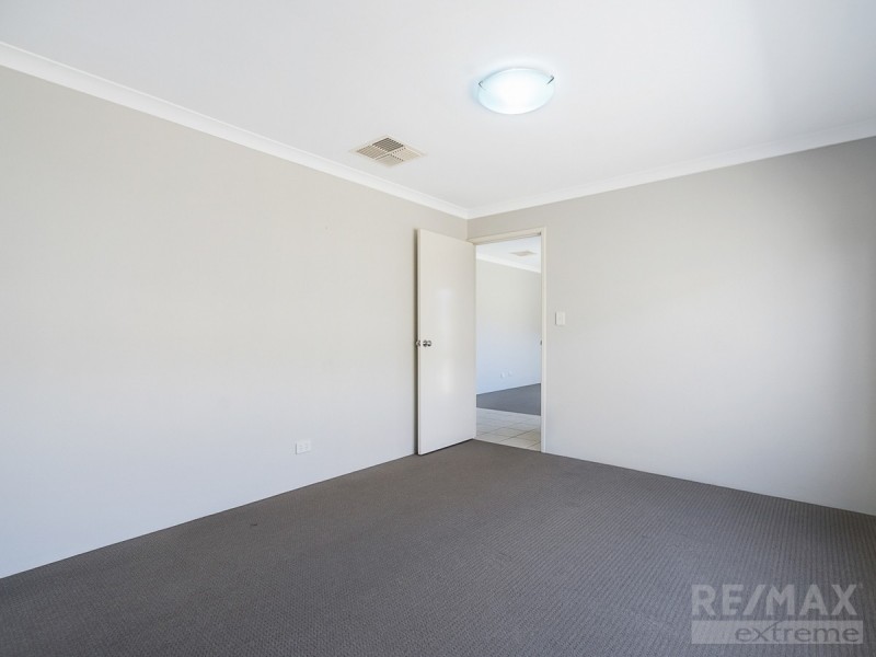 17b Ormond Bend, Butler WA 6036