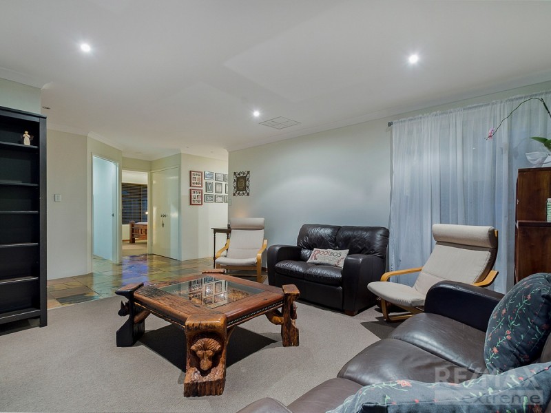 10 Ailsacraig Ramble, Kinross WA 6028