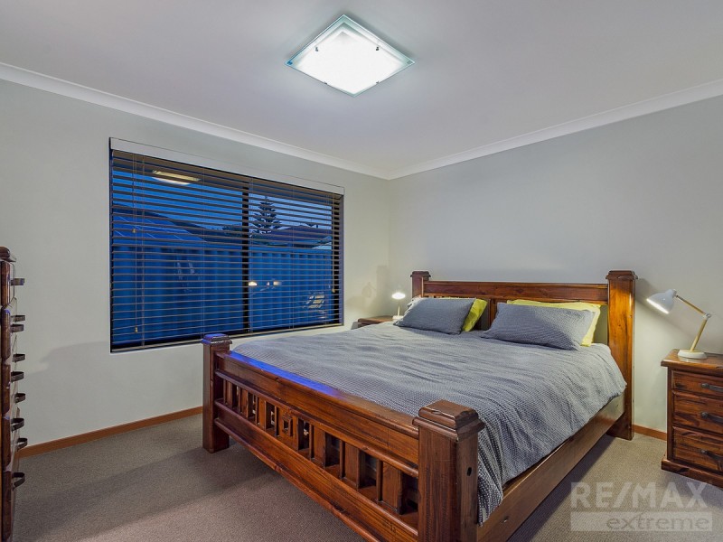 10 Ailsacraig Ramble, Kinross WA 6028