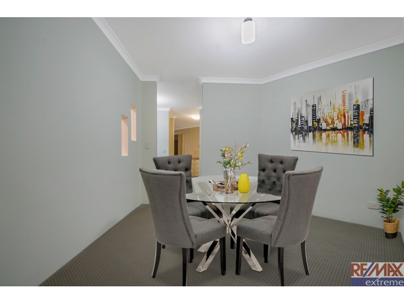 21 St Ives Drive, Yanchep WA 6035