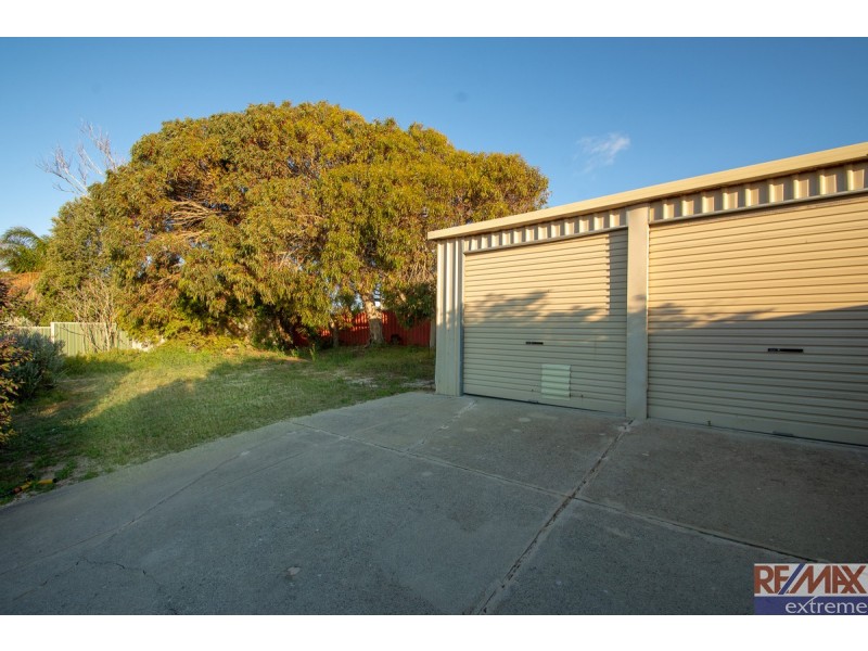 21 St Ives Drive, Yanchep WA 6035