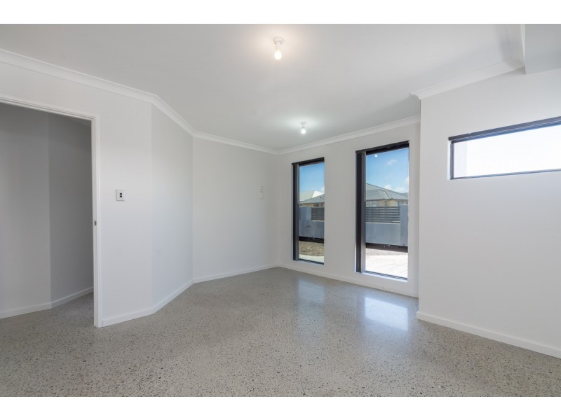 9 Dirleton Loop, Butler WA 6036