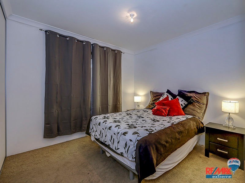 194 Lagoon Drive, Yanchep WA 6035