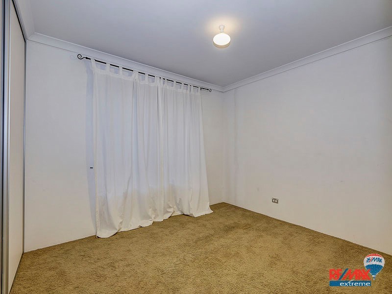 194 Lagoon Drive, Yanchep WA 6035