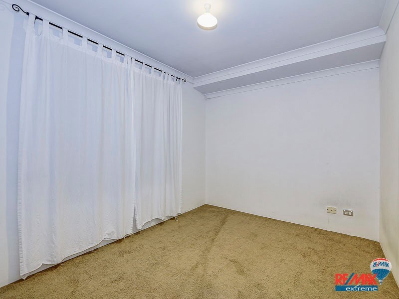 194 Lagoon Drive, Yanchep WA 6035