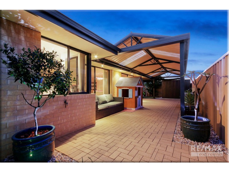 15 Talybont Bend, Butler WA 6036