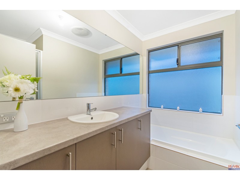 32 Biara Road, Yanchep WA 6035