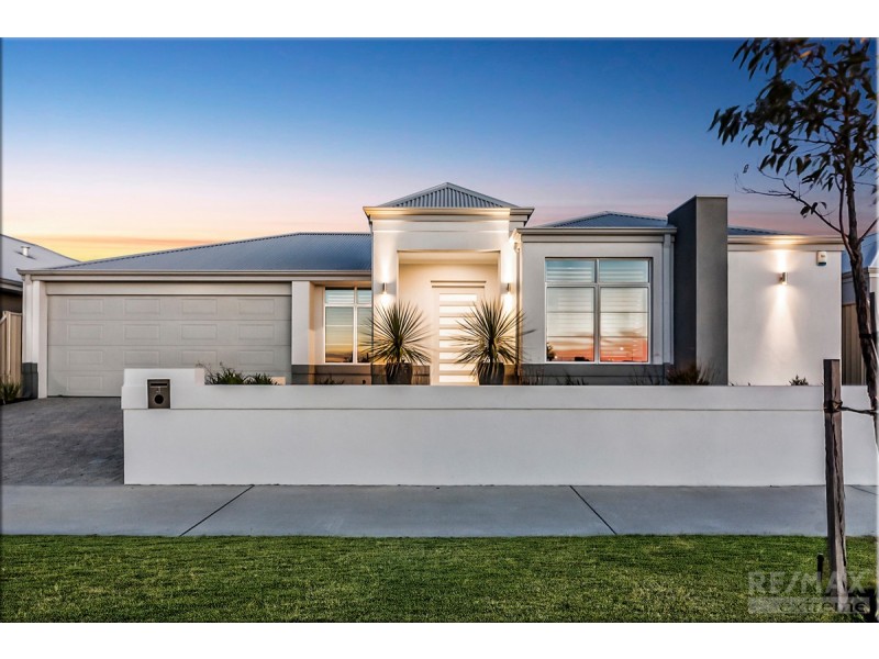 4 Course Way, Alkimos WA 6038