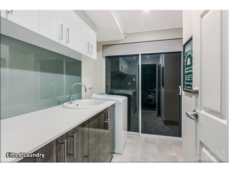 4 Course Way, Alkimos WA 6038