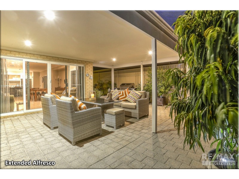 4 Course Way, Alkimos WA 6038