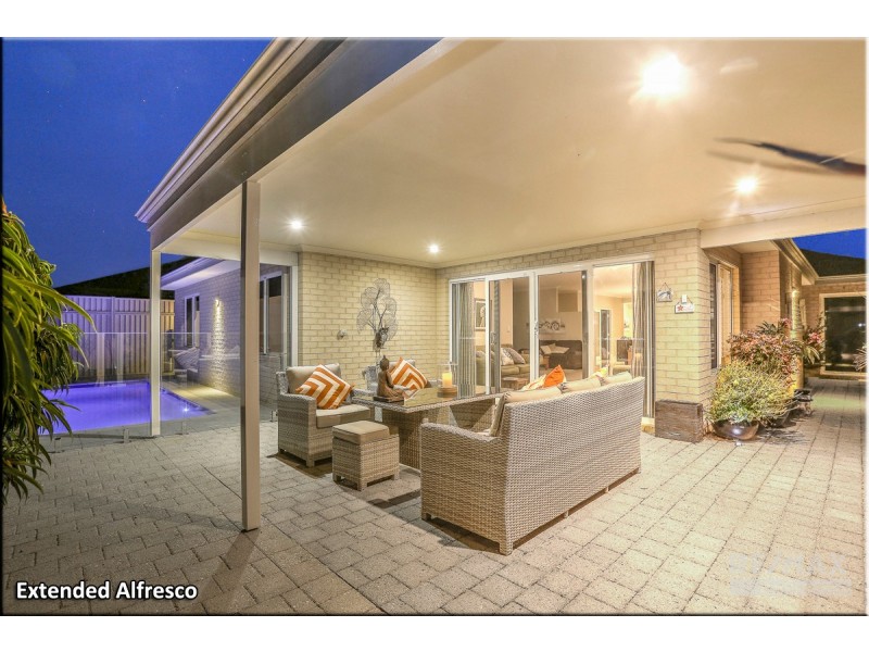 4 Course Way, Alkimos WA 6038