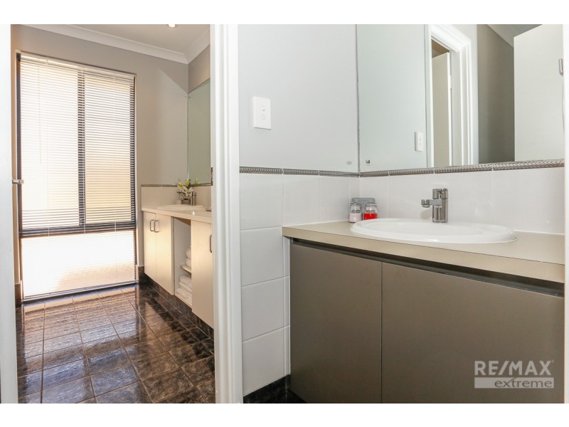 3 Agnes Way, Quinns Rocks WA 6030