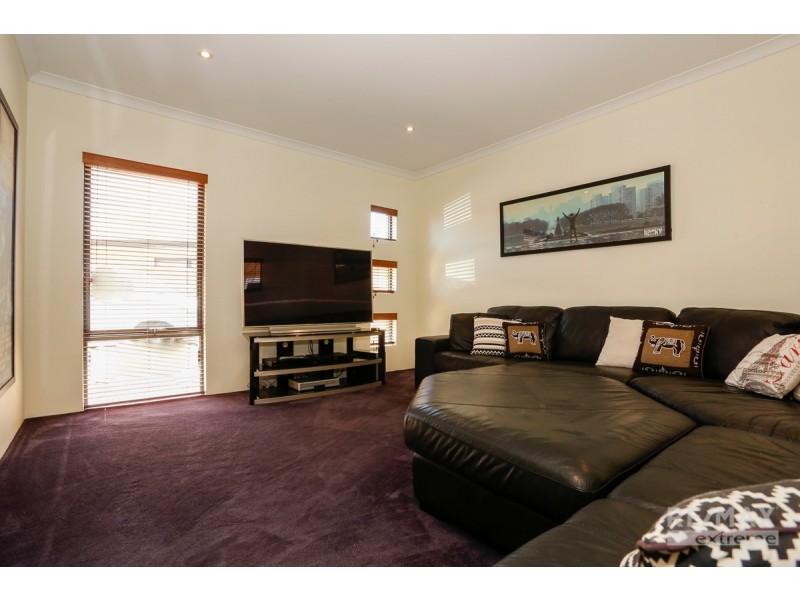 3 Agnes Way, Quinns Rocks WA 6030