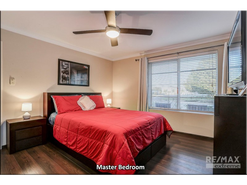 18 Beachwood Crescent, Butler WA 6036