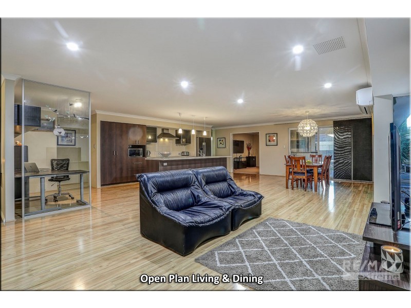 18 Beachwood Crescent, Butler WA 6036