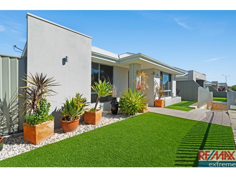 51 Cinnabar Drive, Eglinton WA 6034