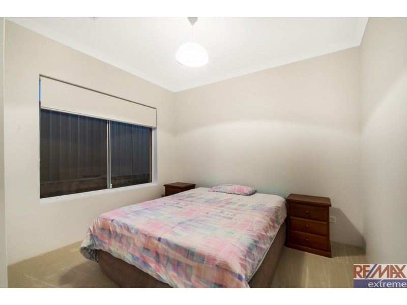 35 Trumpeter Parade, Yanchep WA 6035