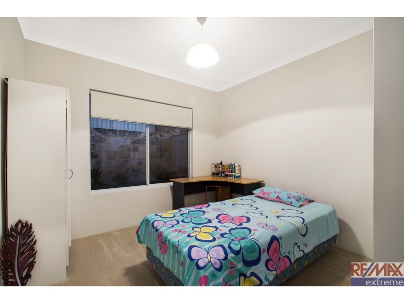 35 Trumpeter Parade, Yanchep WA 6035