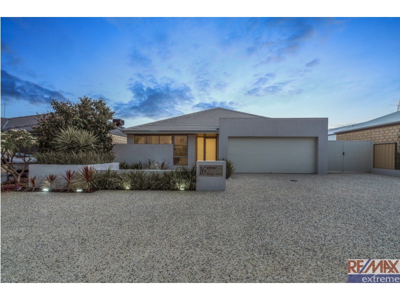 16 Blackwood Meander, Yanchep WA 6035