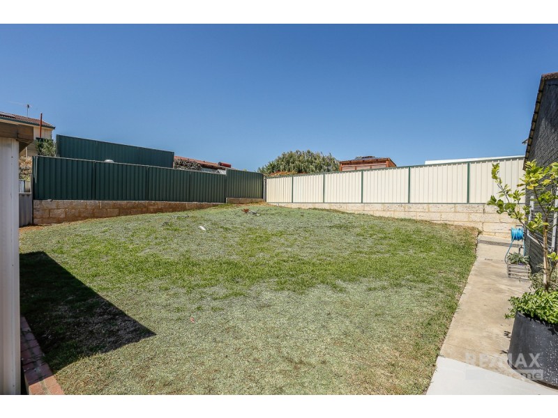 24 Piper Street, Quinns Rocks WA 6030