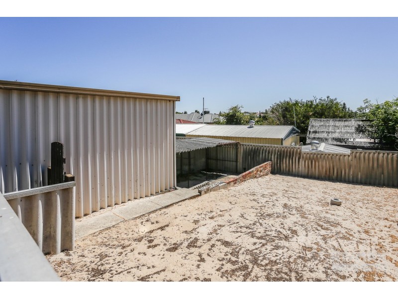 24 Piper Street, Quinns Rocks WA 6030