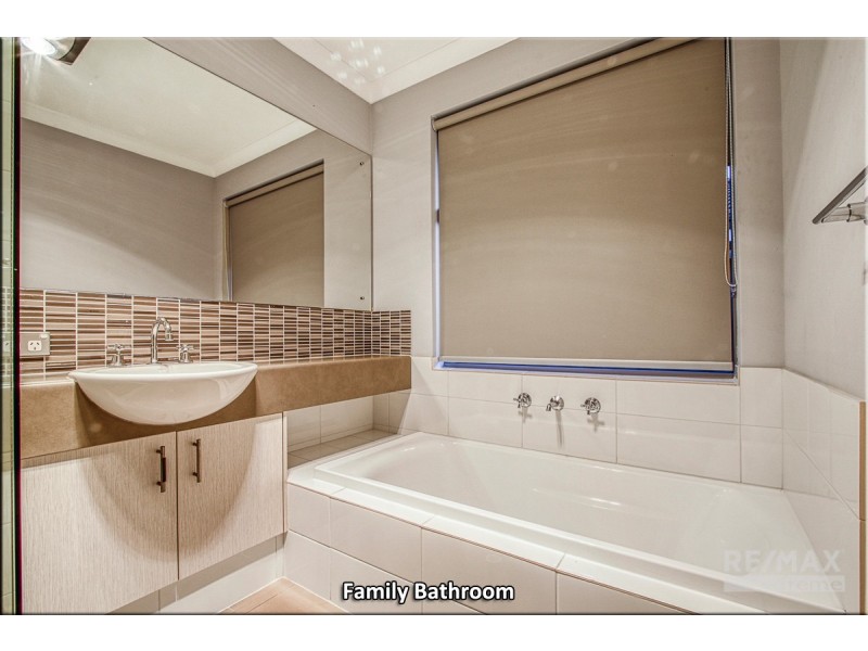 27 Ferryside Road, Butler WA 6036